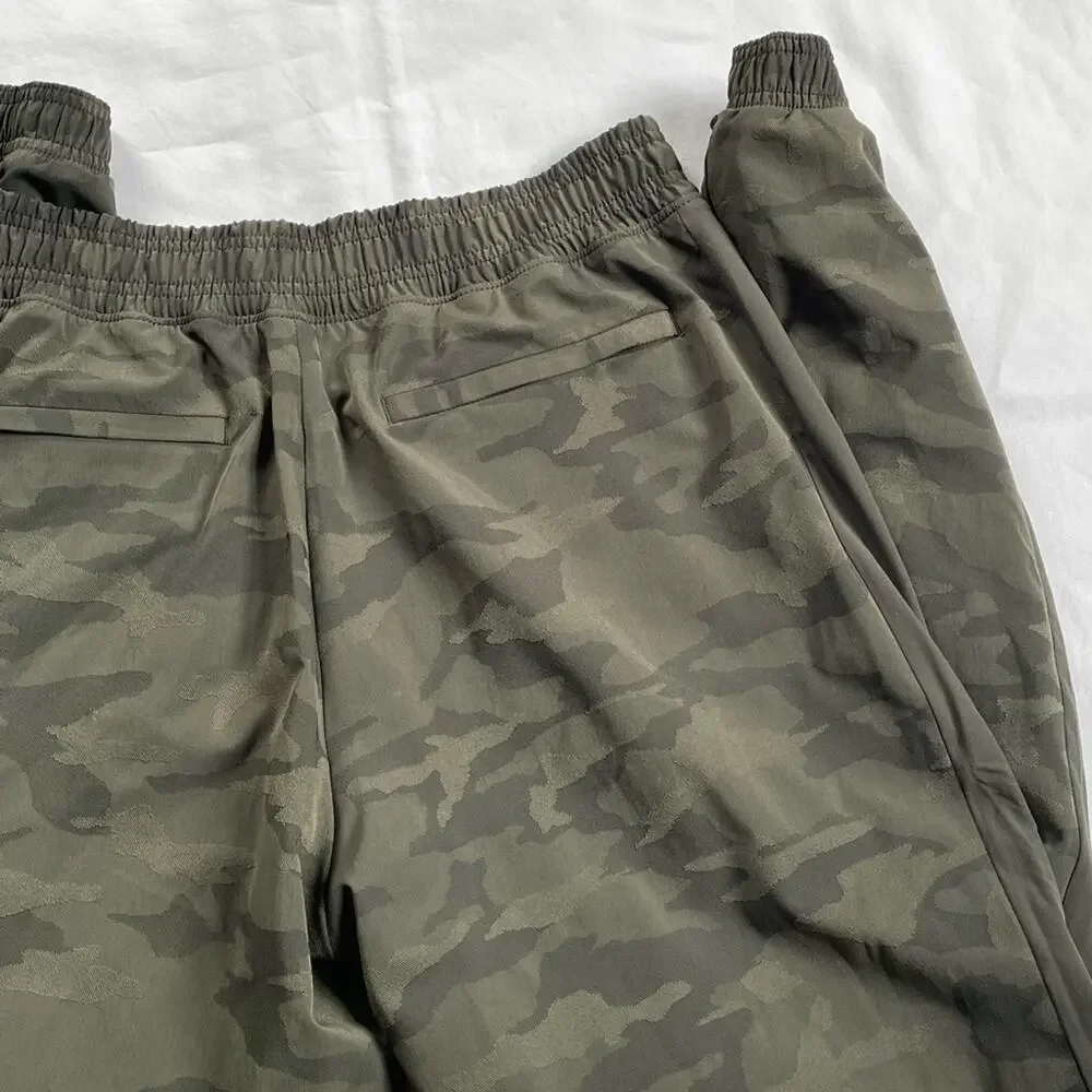 Athleta Brooklyn Textured Lined Joggers